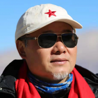 马刚，视觉中国签约摄影师、东方IC签约摄影师、光明图片签约摄影师、视觉江西签约摄影师，发现美好、记录美好是我的追求。